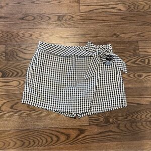 Vineyard Vines Skort